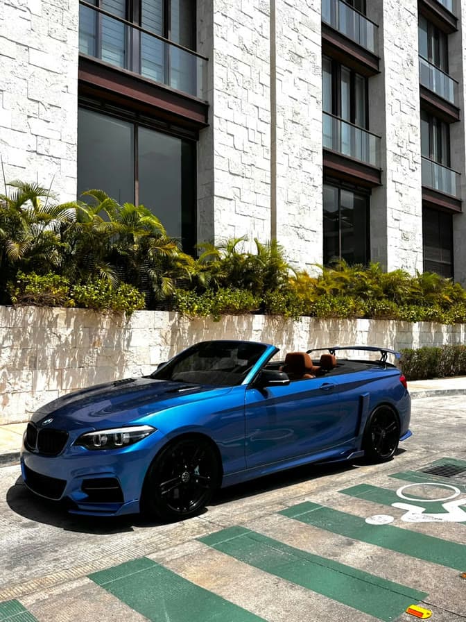 BMW M2 Cabriolet available to rent in Tulum