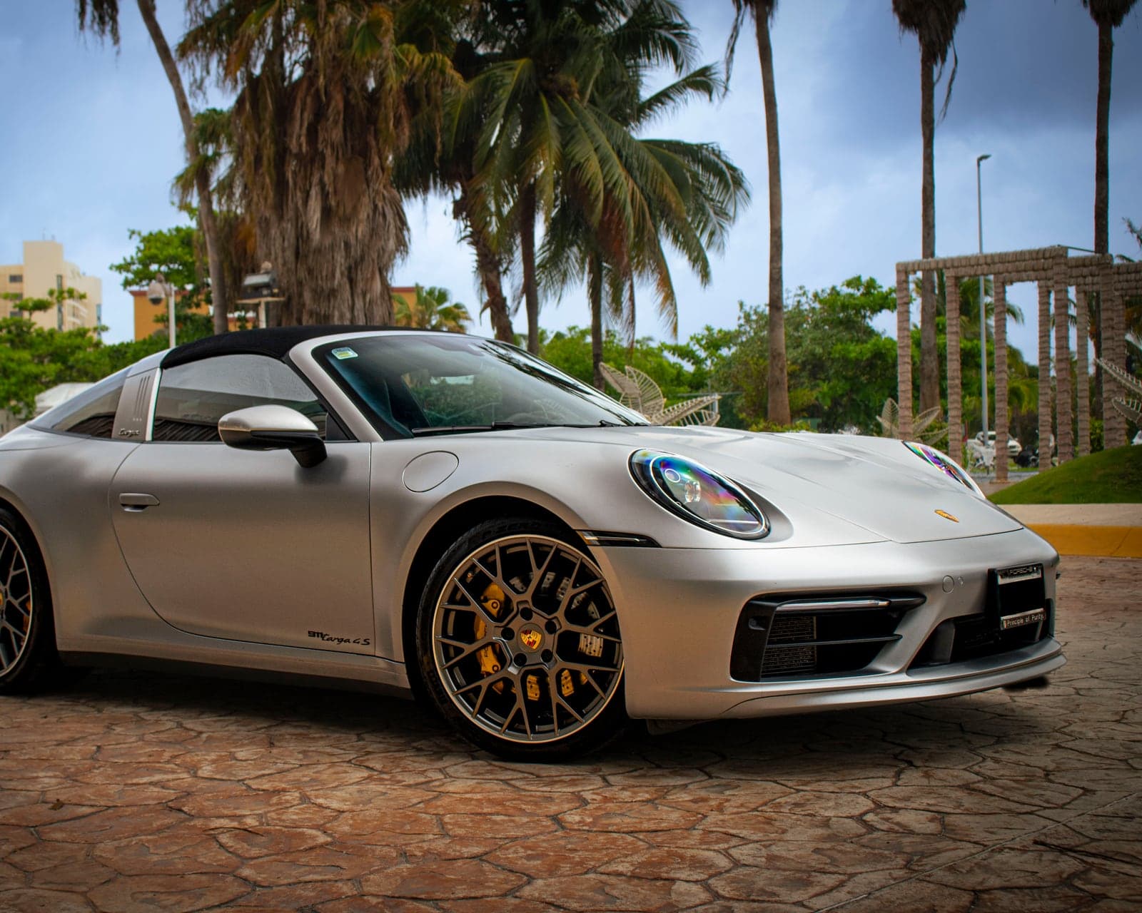 Porsche 911 Targa 4S rental in Tulum