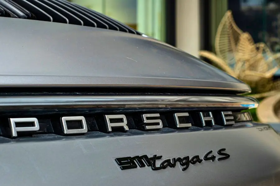 Porsche 911 Targa 4S rental photo 4 in Tulum